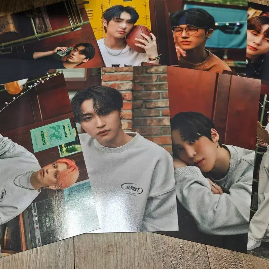 [BUNJANG] ATEEZ Wonderwall Poster / 에이티즈 원더월 포스터