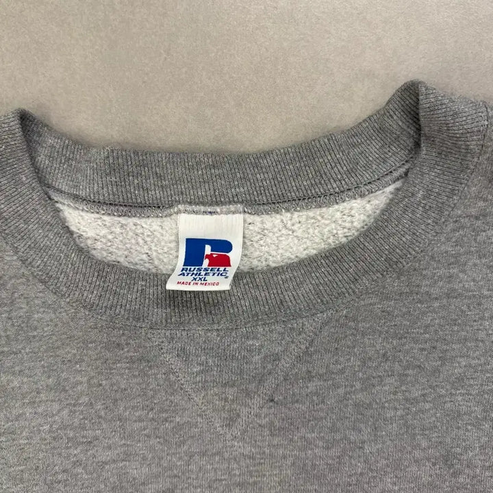 [SOLD OUT] 90s 빈티지 Russell Athletic 스웨트셔츠 XXL