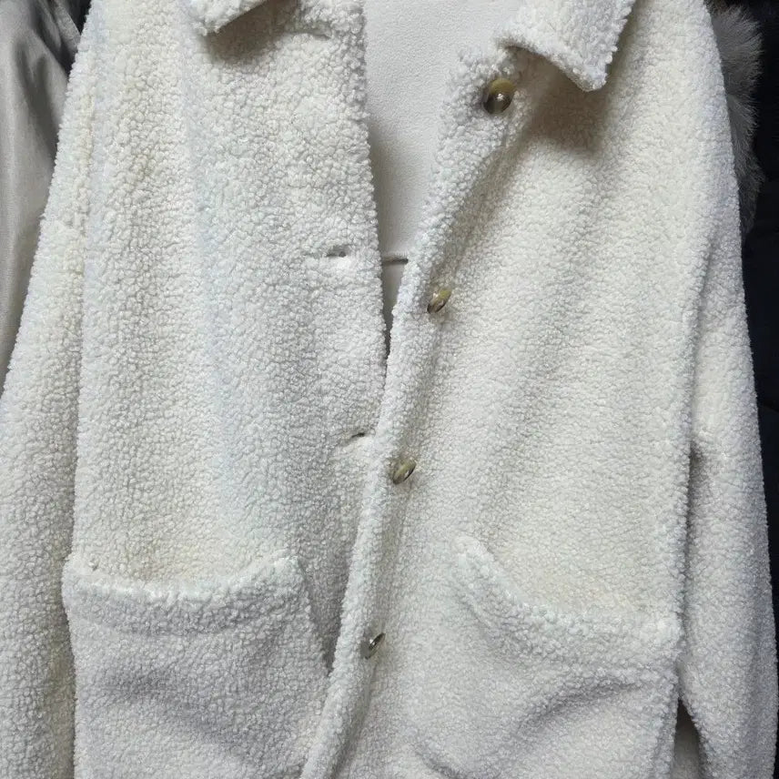 [BUNJANG] Uniqlo Ivory Fleece Short Jacket / 유니클로 아이보리 양털 숏 자켓