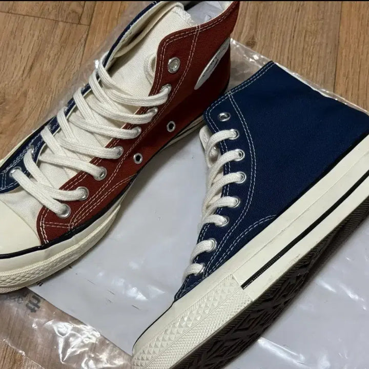 [BUNJANG] Converse Chuck 70 High Midnight Navy/Brown Sneakers / 컨버스 척 70 하이 미드나잇 네이비 / 브라운