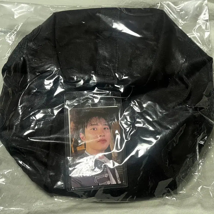 [SOLD OUT] 미개봉)엑소 리버스  reverxe 팝업 엠디 가방 백 디오 포카포함