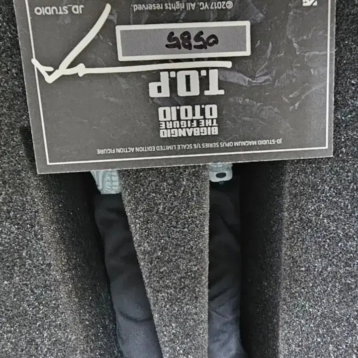 [BUNJANG] JD Studio Bigbang TOP Figure / 빅뱅 탑 인형 피규어 JD STUDIO BIGBANG TOP