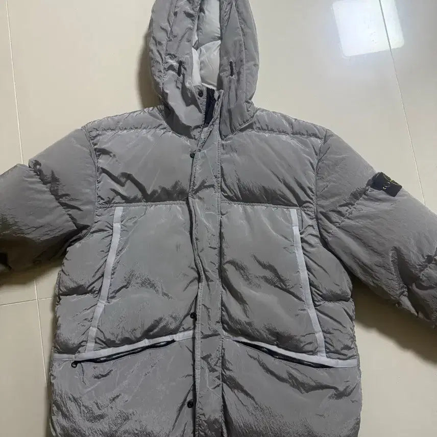 [SOLD OUT] (마지막할인)스톤아일랜드 나일론 메탈 다운 TC자켓 패딩
