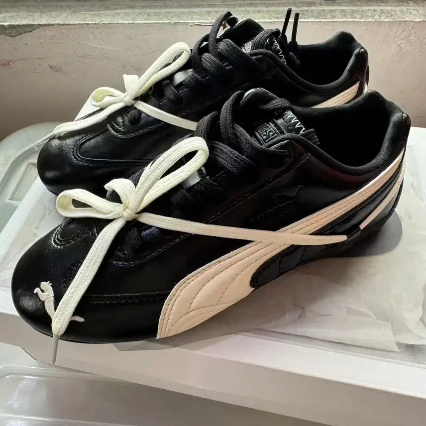 [SOLD OUT] 푸마 x 로제 스피드캣 PRM 블랙 웜 화이트 240mm