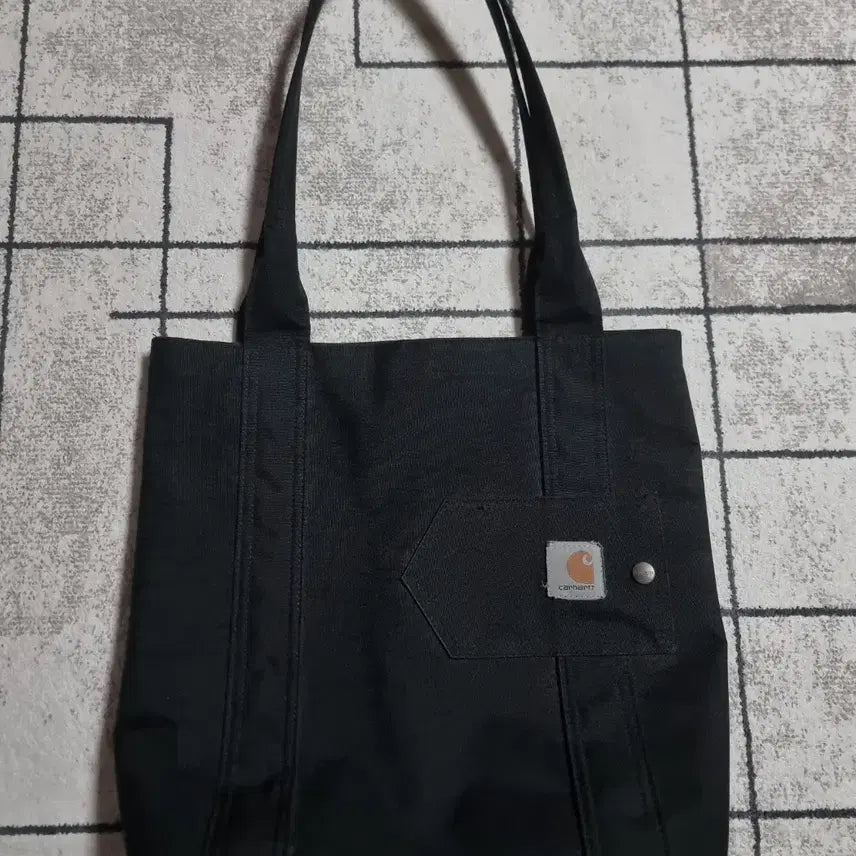 [BUNJANG] Carhartt Essential Tote Vertical Open Shoulder Bag / 칼하트 숄더백 에센셜 토트백 버티컬 오픈 블랙 가방
