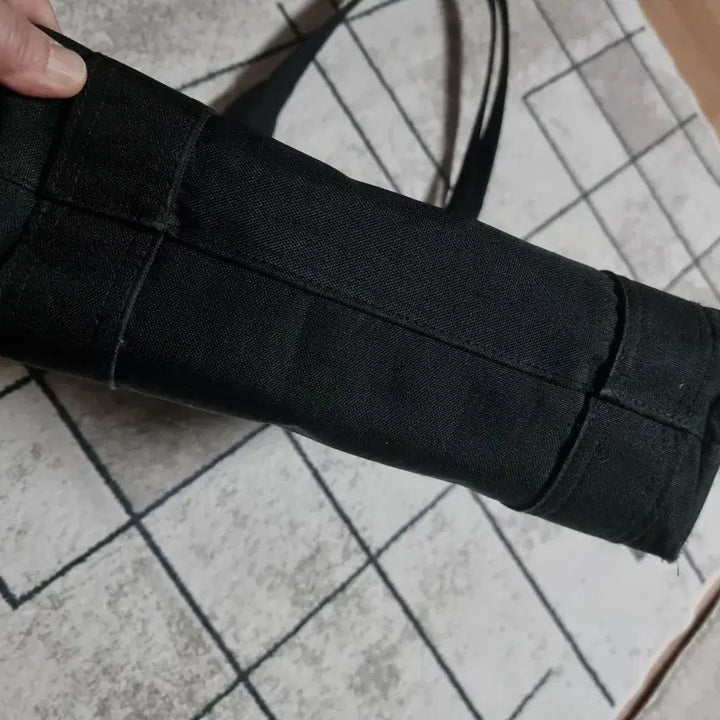 [BUNJANG] Carhartt Essential Tote Vertical Open Shoulder Bag / 칼하트 숄더백 에센셜 토트백 버티컬 오픈 블랙 가방