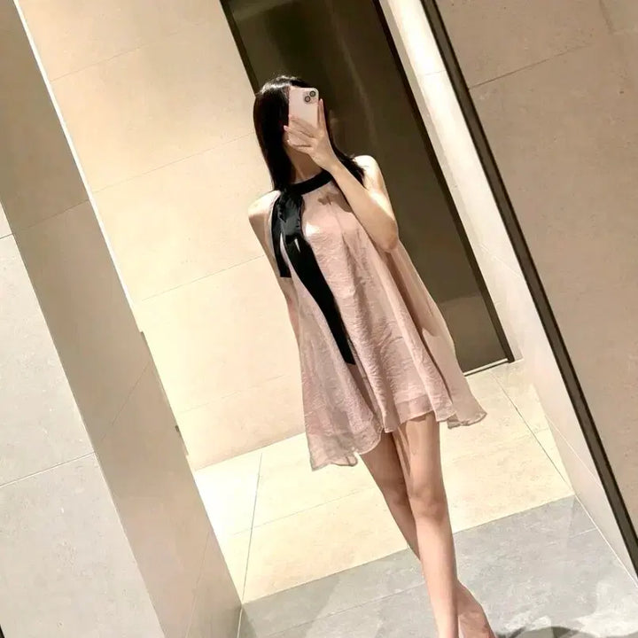 [SOLD OUT] 수입의류 쉬폰홀터원피스 문피버 라멜로즈