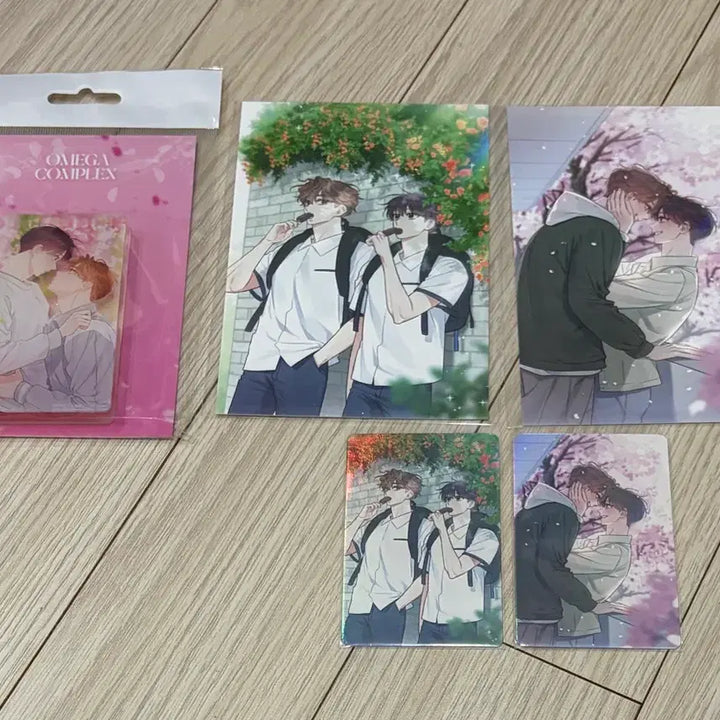 [SOLD OUT] bl 투니크 오메가콤플렉스 오콤 워터 글리터 엽서 포카 명찰