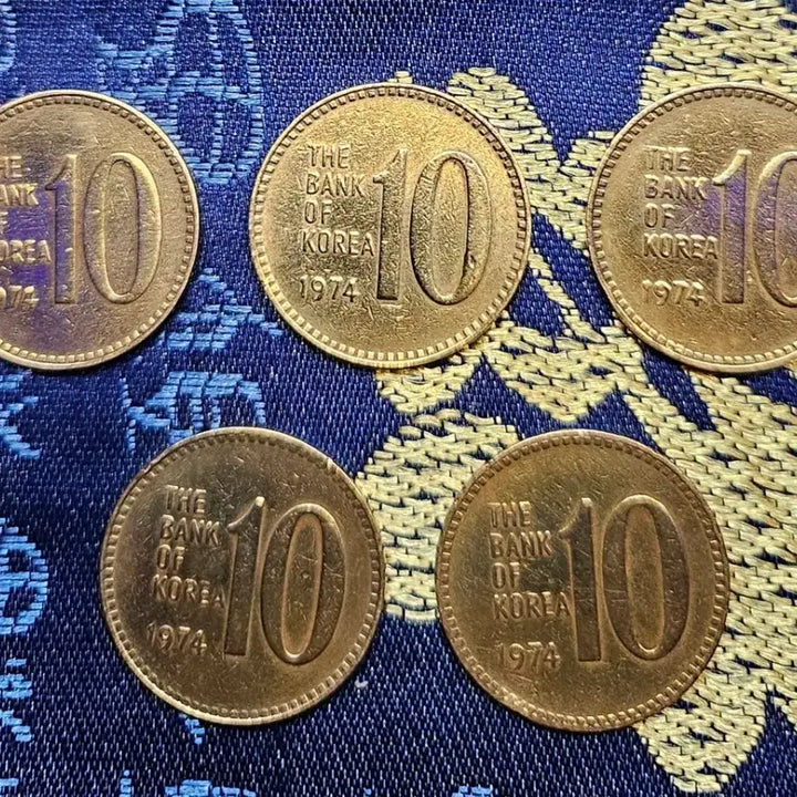 [BUNJANG] 1974 Bank of Korea 10 Won Coin Bundle (5 Coins) / 1974년 한국은행 10원 동전 5개 일괄