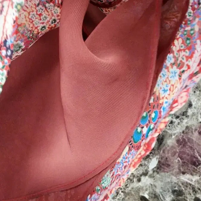 [BUNJANG] BCBG Floral Print Blouse / BCBG 플로럴 프린트 블라우스