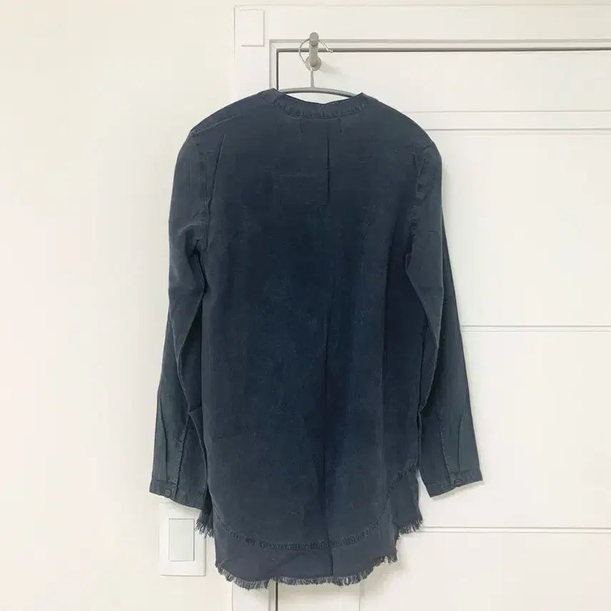 [SOLD OUT] Cloth &amp; Stone 앤트로폴로지 차콜 상의 (XS)