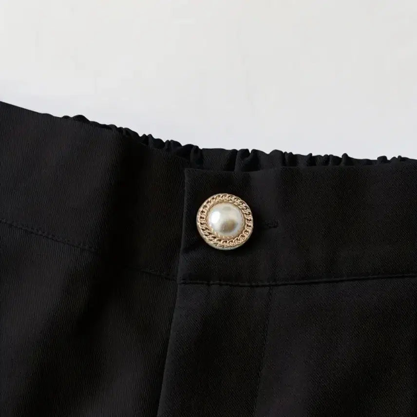 [SOLD OUT] 새상품 블랙 반바지(정장바지겸용)