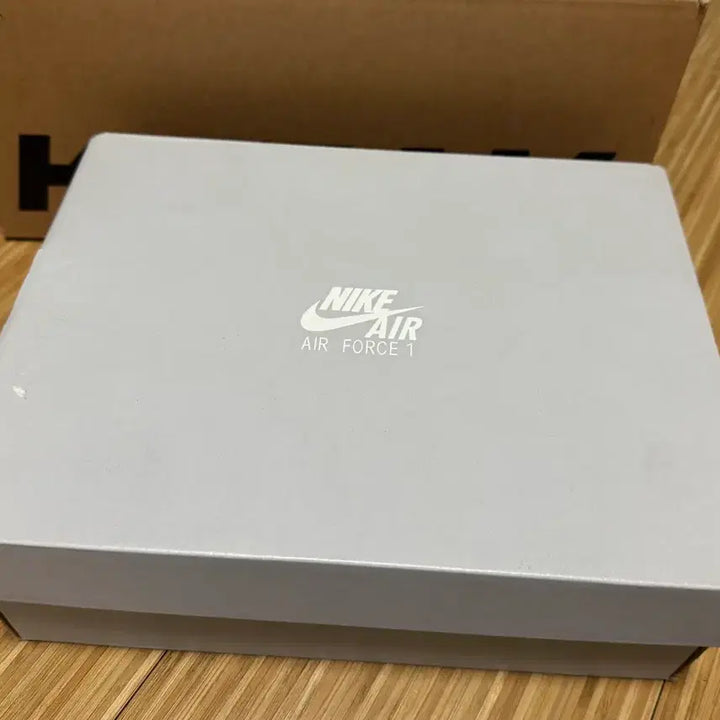 [BUNJANG] Nike Air Force White (GS) 225 Sneakers / 나이키 에어포스 화이트 (GS)225 팝니다