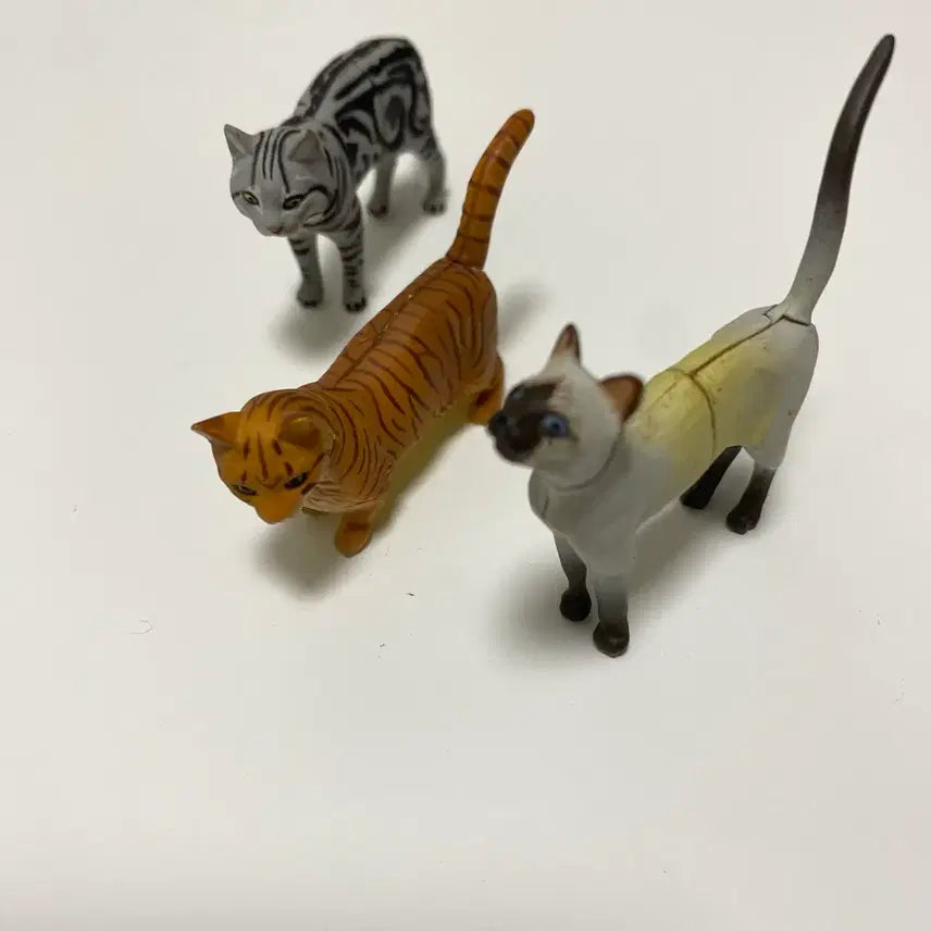 [BUNJANG] Cat Mini Figures Set of 3 / 고양이 미니 피규어 3종 세트