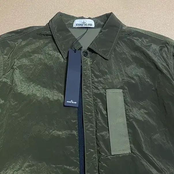 [SOLD OUT] (XL) 스톤아일랜드 나일론 메탈 오버셔츠 카키