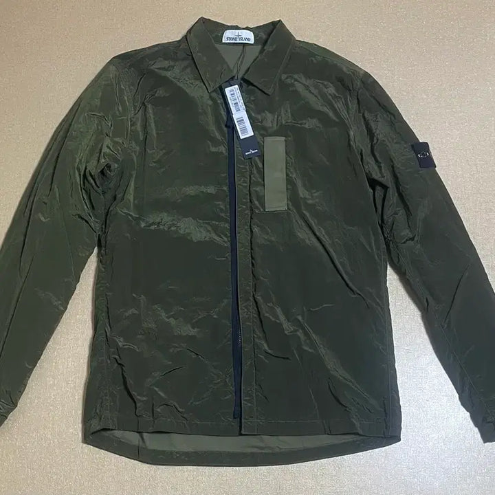 [SOLD OUT] (XL) 스톤아일랜드 나일론 메탈 오버셔츠 카키