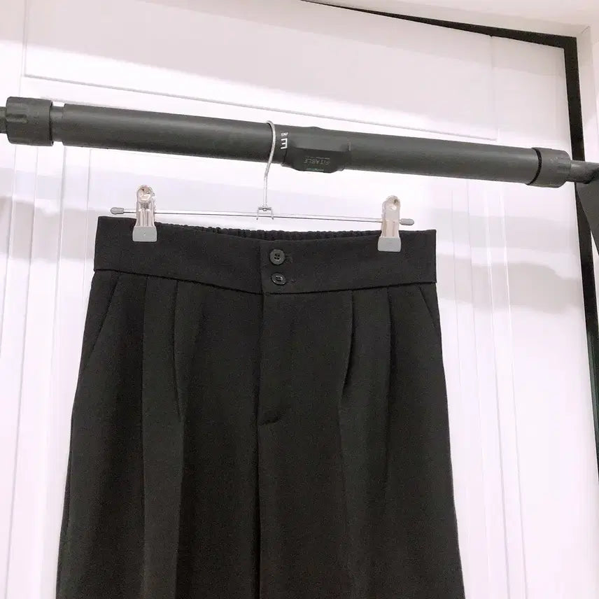 [SOLD OUT] 검정색 와이드 슬랙스 팬츠