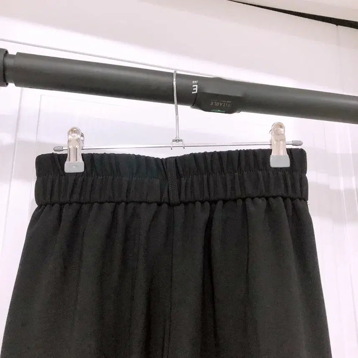 [SOLD OUT] 검정색 와이드 슬랙스 팬츠