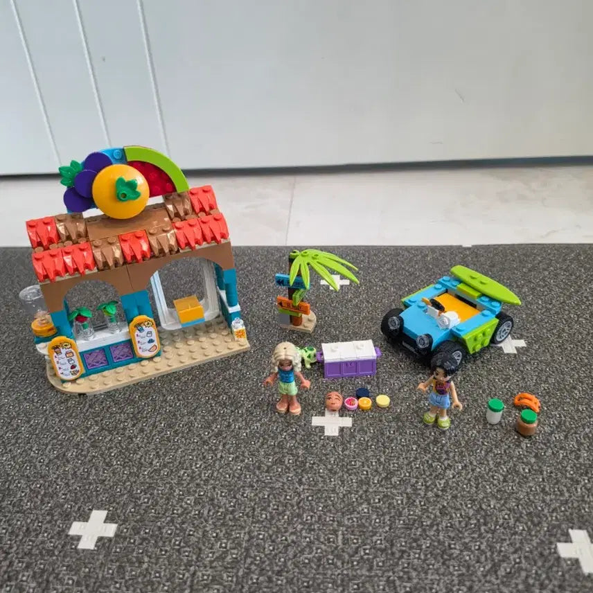 [BUNJANG] LEGO Friends 42625 Beach Smoothie Bar / 레고 프렌즈 42625 해변 스무디 가게
