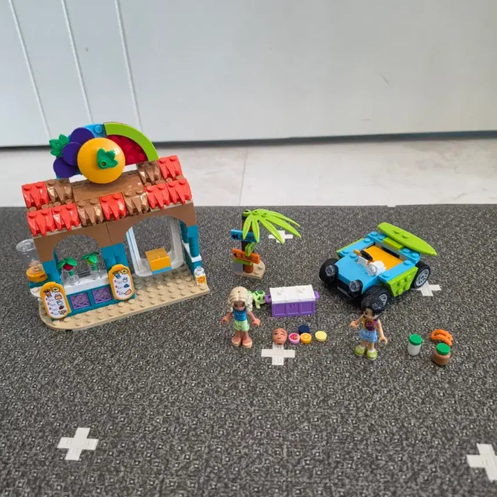 [BUNJANG] LEGO Friends 42625 Beach Smoothie Bar / 레고 프렌즈 42625 해변 스무디 가게