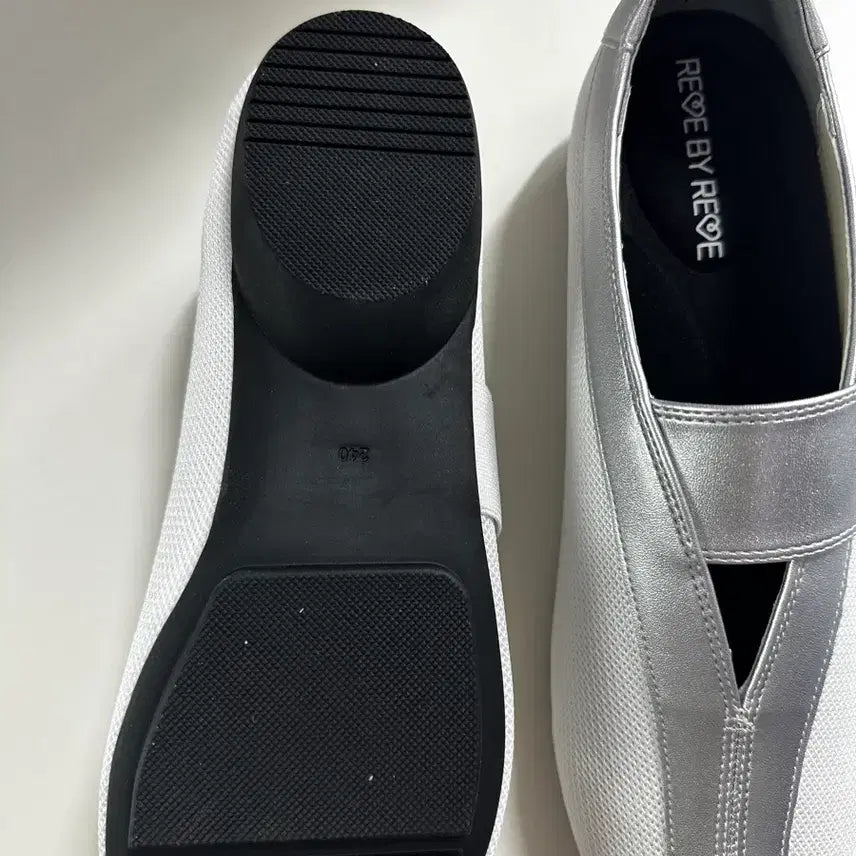 [BUNJANG] REVE BY REVE Silver Mesh Slip-ons / REVE BY REVE 실버 메쉬 슬립온 (새상품)