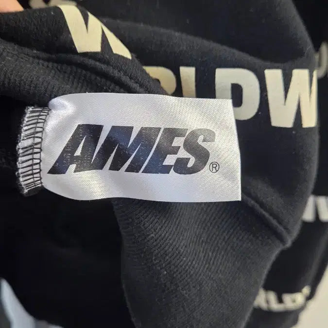 [BUNJANG] AMES Worldwide Black Hoodie Unisex / AMES 월드와이드 블랙 후드티 남여공용