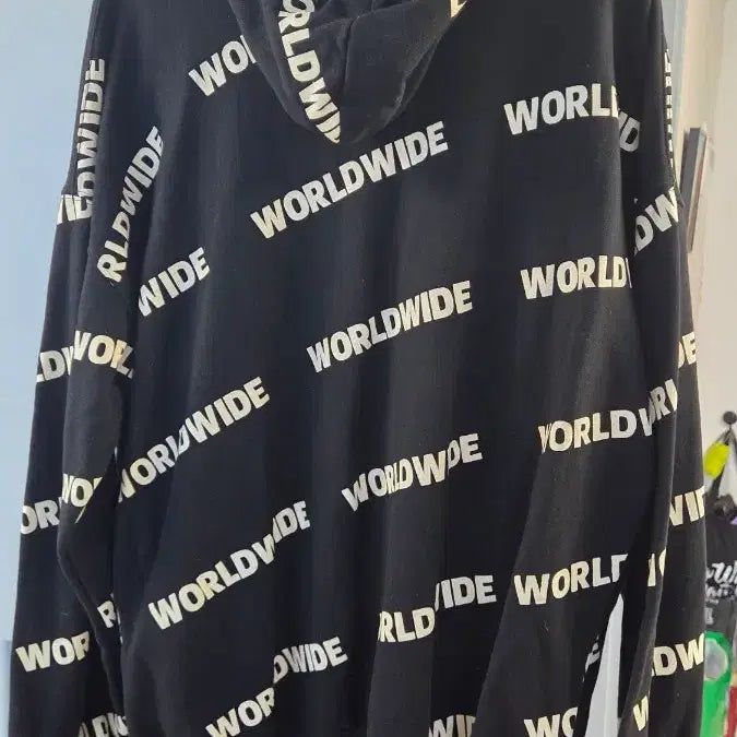 [BUNJANG] AMES Worldwide Black Hoodie Unisex / AMES 월드와이드 블랙 후드티 남여공용