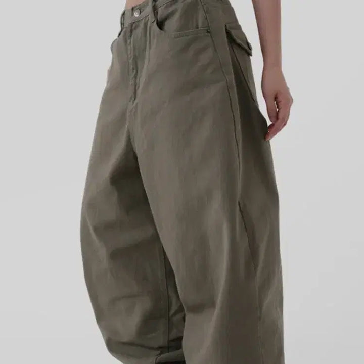 [SOLD OUT] 어텀 워크드커브팬츠 카키