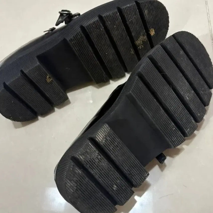 [SOLD OUT] LANNE 블랙 메리제인 플랫폼 슈즈