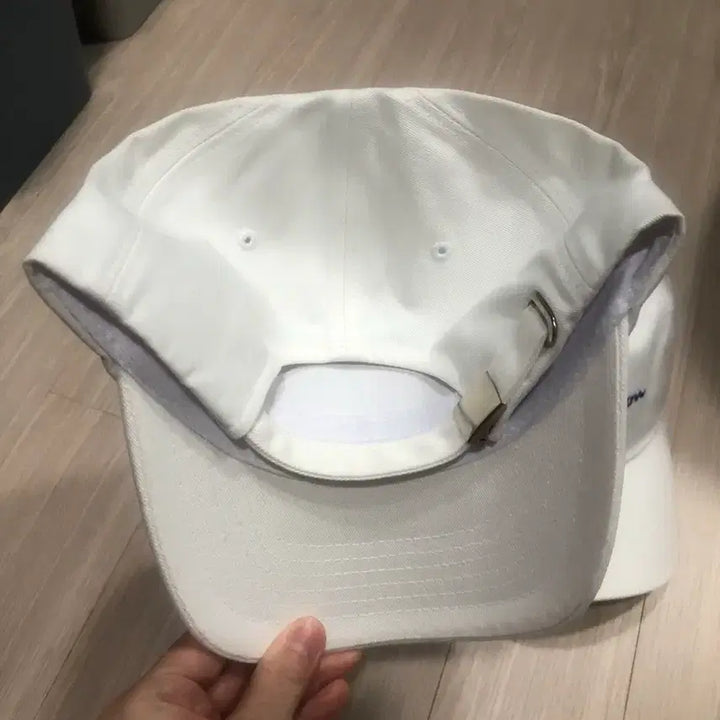 [SOLD OUT] 화이트 볼캡 모자