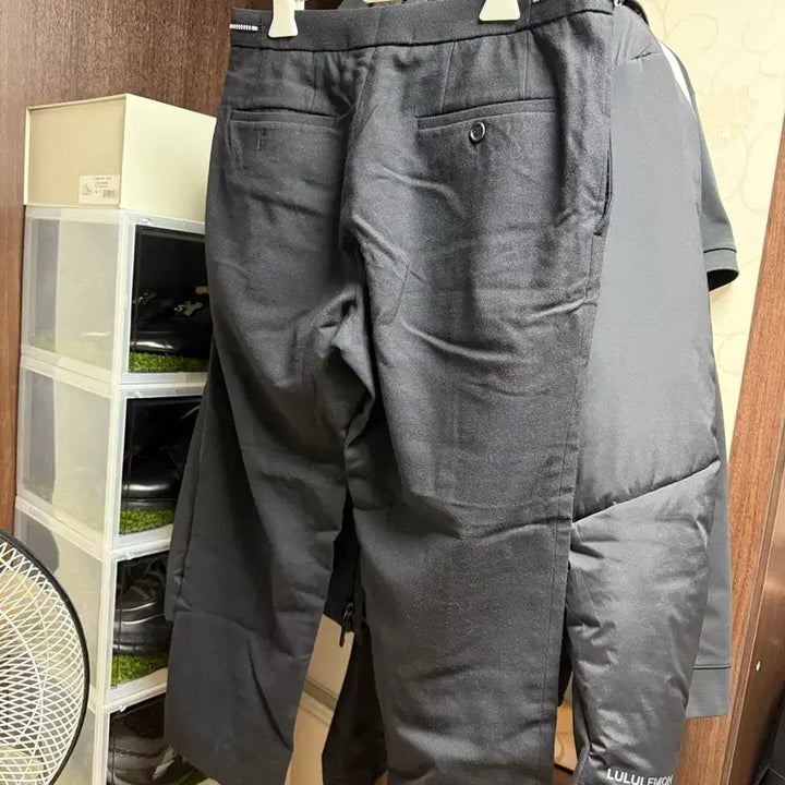 [BUNJANG] Solid Homme Relaxed Fit Zippered Slacks / 솔리드옴므 리리지퍼 슬랙스