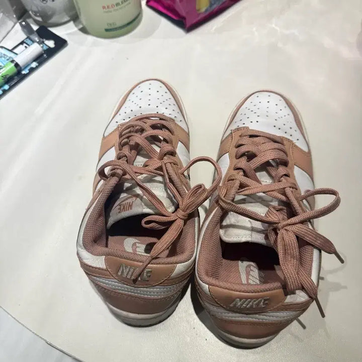 [BUNJANG] Nike Dunk Low Rose Whisper 235 Sneakers / 나이키 덩크 로우 로즈스위퍼 235