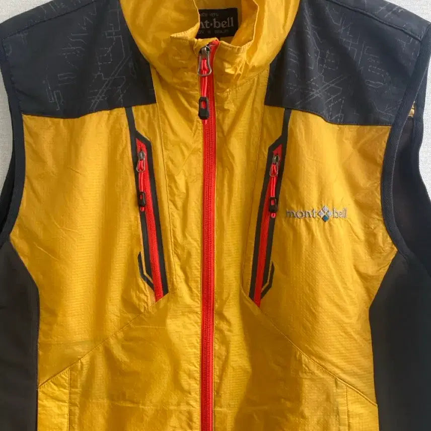 [BUNJANG] Montbell Windbreaker Vest Gold 100 / 몽벨 바람막이 조끼 골드 100