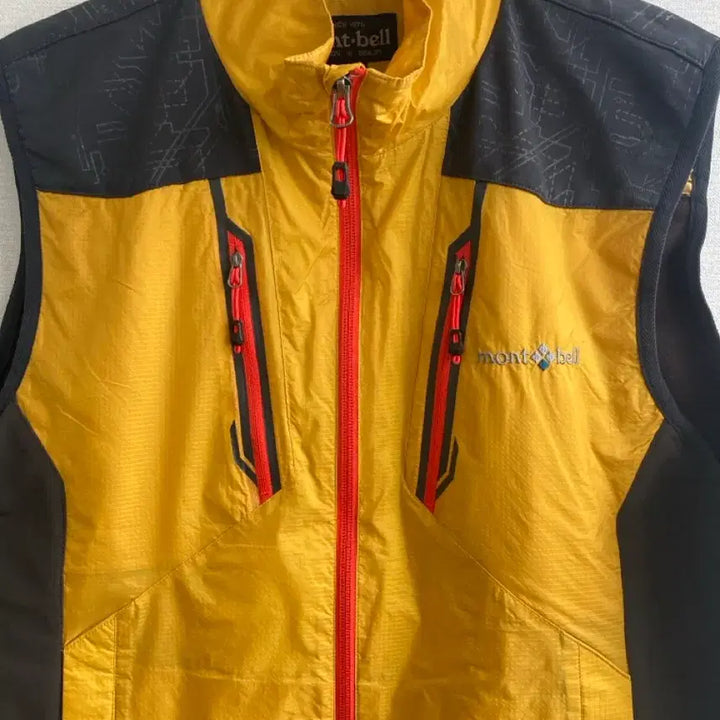 [BUNJANG] Montbell Windbreaker Vest Gold 100 / 몽벨 바람막이 조끼 골드 100