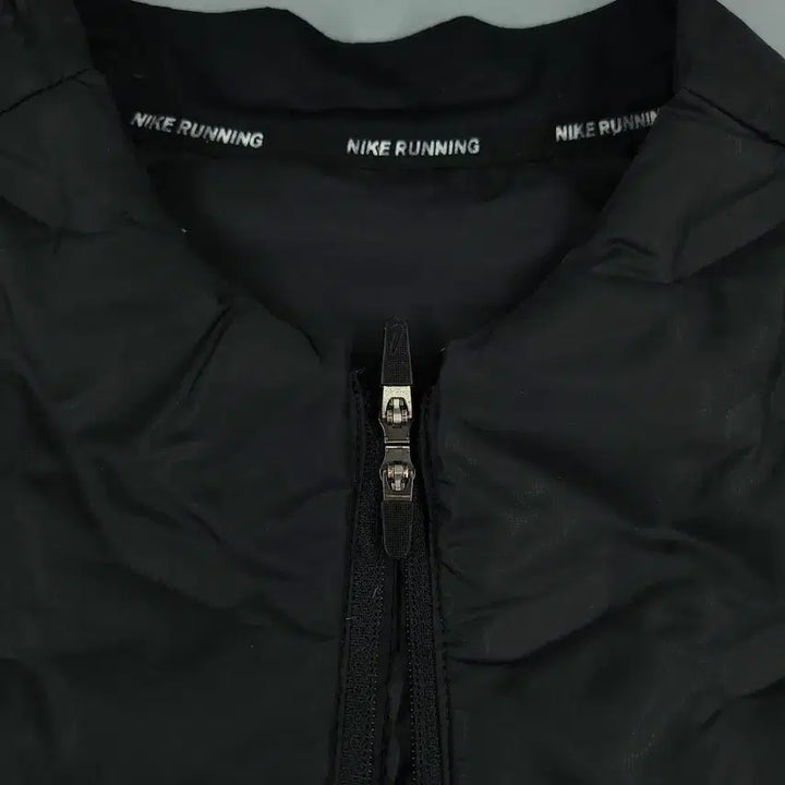 [BUNJANG] Nike ADV Black Two-Way Zipper Multi-Pocket Padded Goose Down Jacket / 나이키 러닝 ADV 블랙 투웨이지퍼 멀티포켓 패디드 구스다운 거위털 리펠