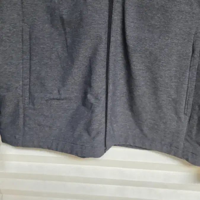 [BUNJANG] Asics Training Jacket Gray / 아식스 트레이닝 자켓 그레이