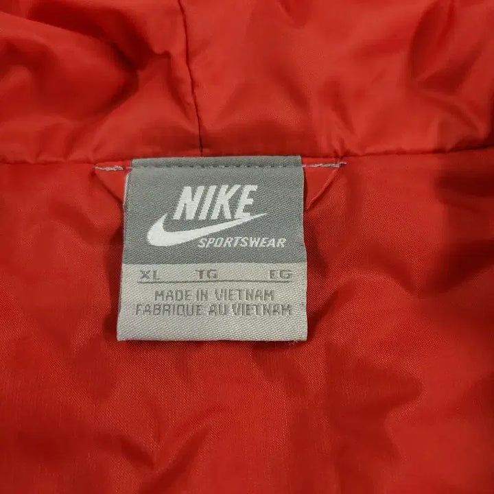 [BUNJANG] Nike Futura Logo Raglan Finger Hole Windbreaker Jacket / 나이키 레드 화이트 퓨추라로고 레글런 핑거홀 NSW 후드 바람막이 XL