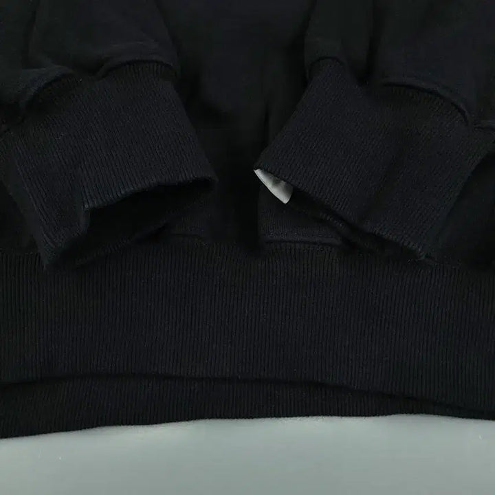 [BUNJANG] thisisneverthat Pigment Black Heavy Cotton Sweatshirt / 디스이즈네버댓 디네댓 피그먼트 블랙 화이트 스펠아웃 로고 기모 헤비코튼