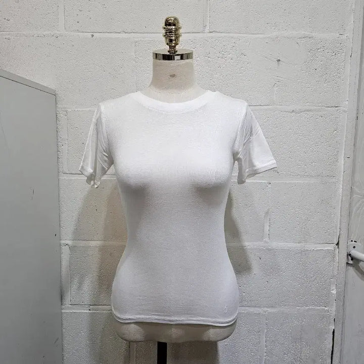 [BUNJANG] Round Neck Short Sleeve T-shirt - White / 부드럽고 촉감좋은 라운드 반팔1- 화이트