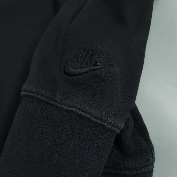 [BUNJANG] Nike Big Swoosh Logo Raglan Cotton Blend Sweatshirt / 나이키 블랙 화이트 빅스우시 로고 레글런 코튼블렌드 맨투맨 티셔츠 L