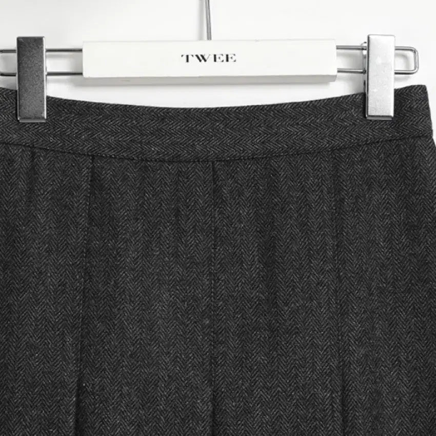 [BUNJANG] Twee Herringbone Wool Pleated Long Skirt / (새상품) 트위 헤링본 울스커트 롱스커트 플리츠스커트
