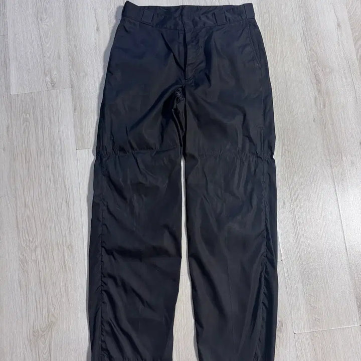 [SOLD OUT] Prada SPG30 리나일론 팬츠 48