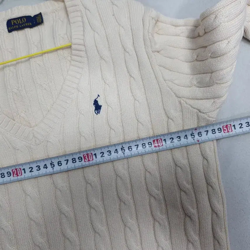 [BUNJANG] Polo Ralph Lauren Cable Knit V-Neck Sweater Ivory L / 폴로 랄프로렌 꽈배기 니트 브이넥 케이블 스웨터 아이보리 L