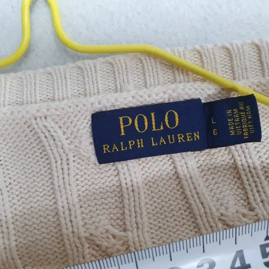 [BUNJANG] Polo Ralph Lauren Cable Knit V-Neck Sweater Ivory L / 폴로 랄프로렌 꽈배기 니트 브이넥 케이블 스웨터 아이보리 L