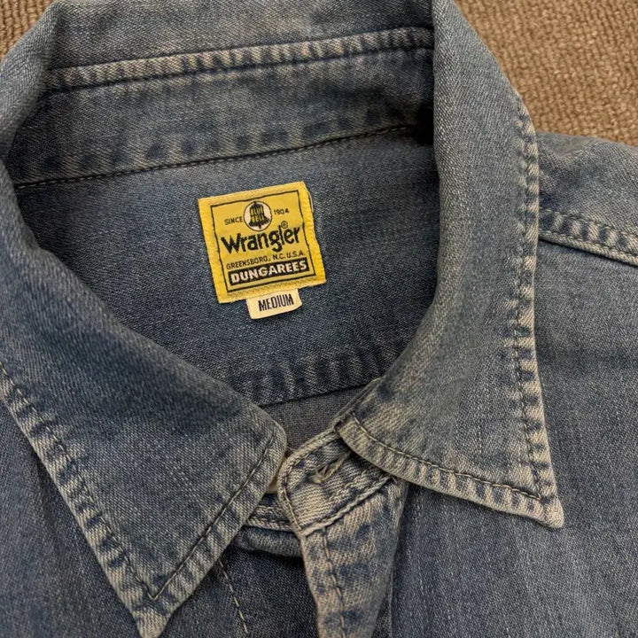 [BUNJANG] Wrangler Vintage Denim Shirt / wrangler 랭글러 빈티지 데님 셔츠  m