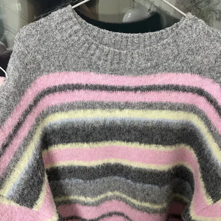 [BUNJANG] Acoc Striped Knit Sweater Pink / (정가 16만원)아코크acoc 스트라이프 니트 스웨터 핑크