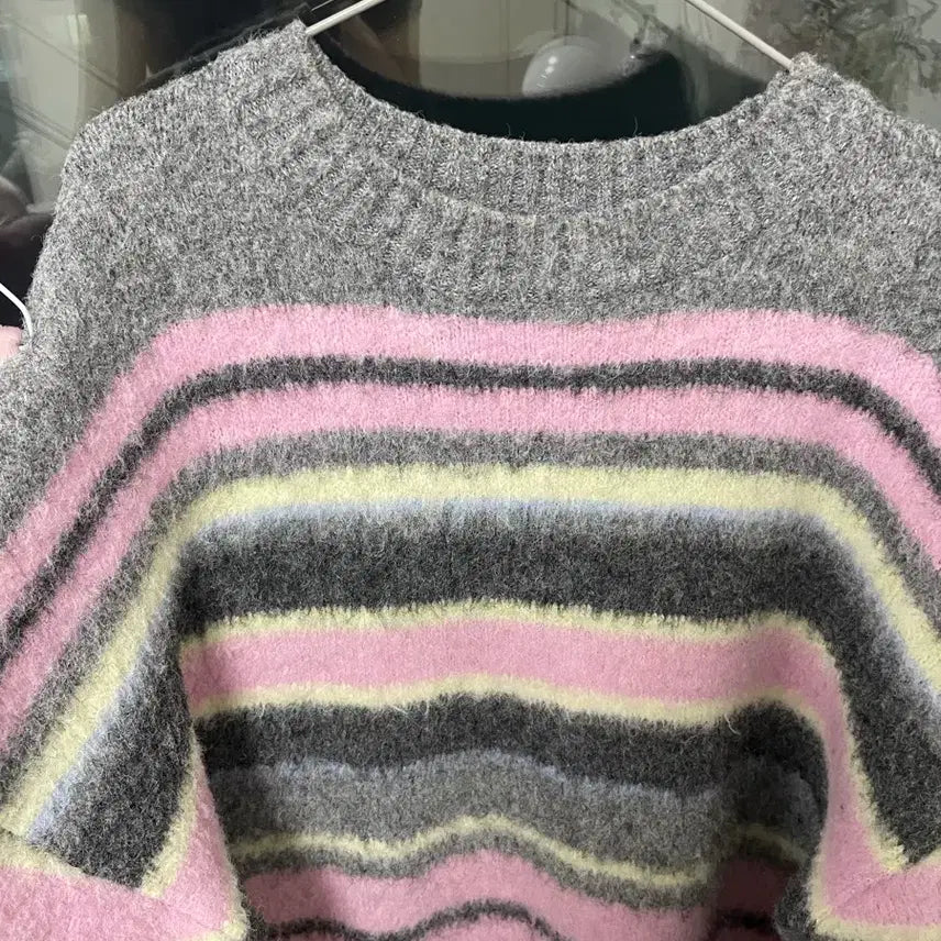 [BUNJANG] Acoc Striped Knit Sweater Pink / (정가 16만원)아코크acoc 스트라이프 니트 스웨터 핑크