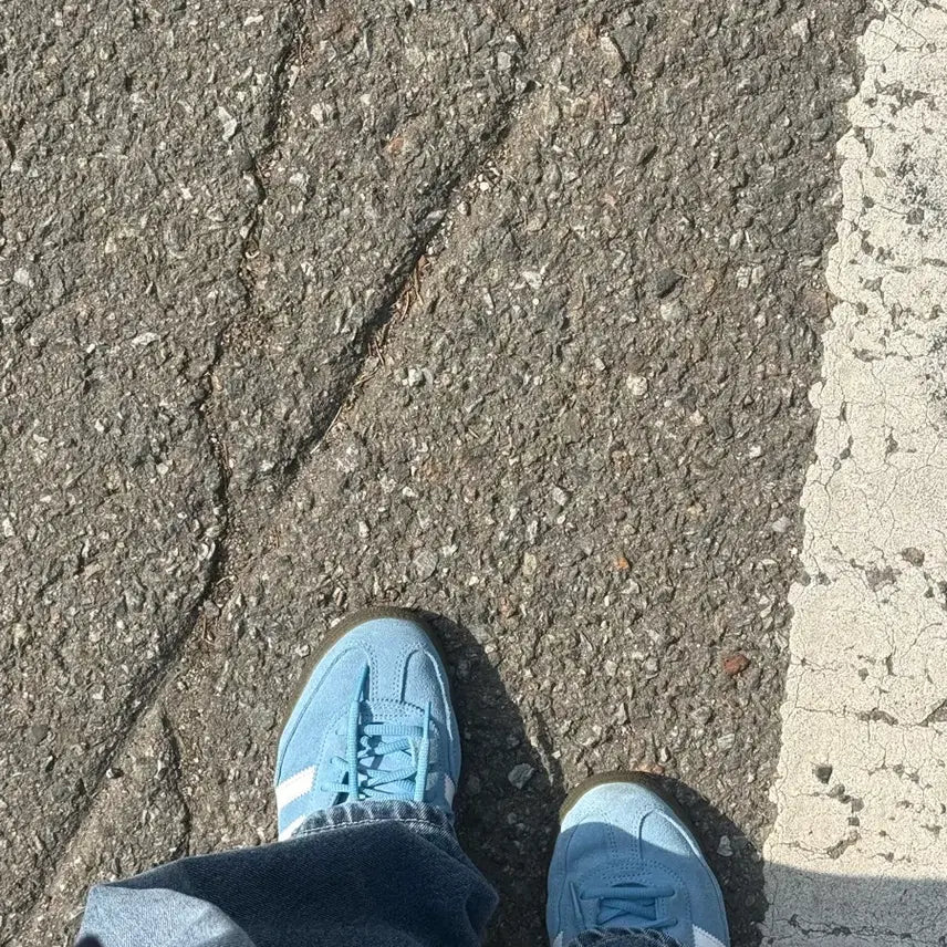 [BUNJANG] Adidas Blue Sneakers / 아디다스 신발 240-250 블루