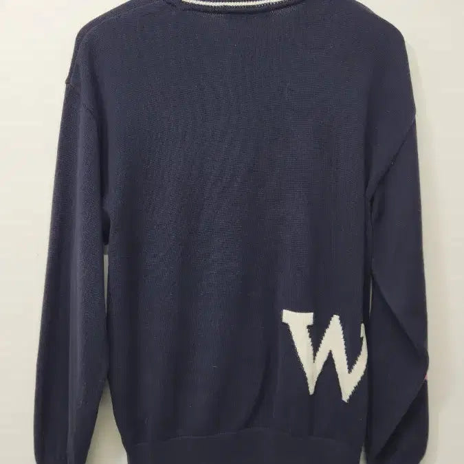 [SOLD OUT] 먼싱웨어 라운드니트