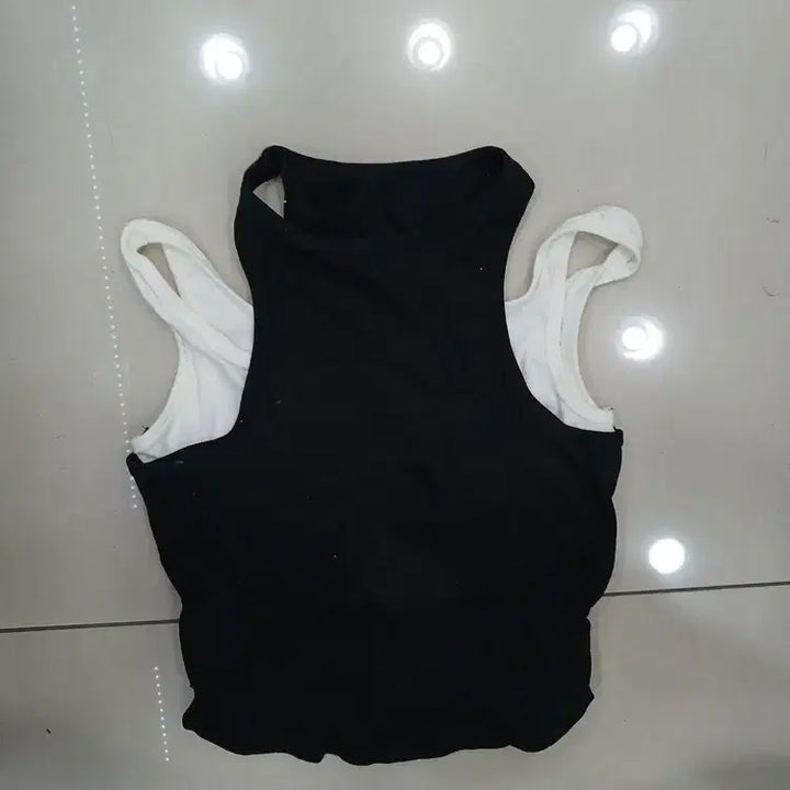 [BUNJANG] White Layered Double Tank Top / 여성 중고 브라내장 흰색레이어드 이중 나시 민소매티셔츠 가슴34총길이41